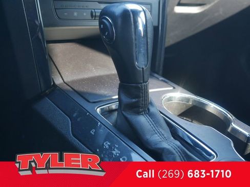 Used 2019 Ford Explorer XLT w/ Class III Trailer Tow Package image 39