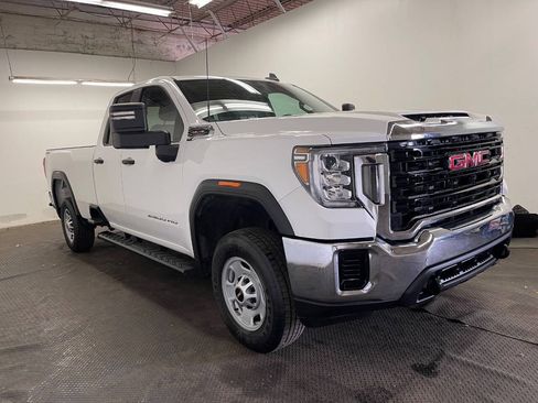 Used 2023 GMC Sierra 2500 Pro w/ Convenience Package RWD image 3