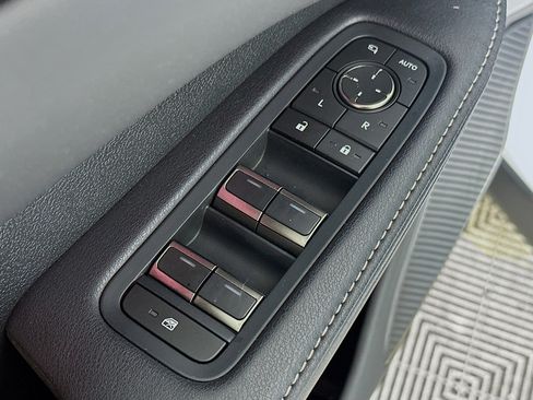 Used 2023 Lexus RX 350 AWD w/ Accessory Package image 17