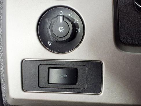 Used 2011 Ford F150 Lariat AWD/4WD image 14