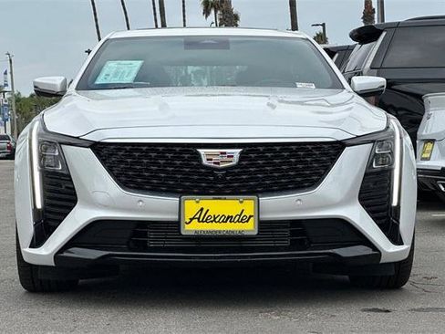 New 2025 Cadillac CT5 Premium Luxury image 9