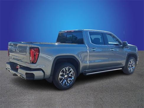 Used 2026 GMC Sierra 1500 Denali image 4