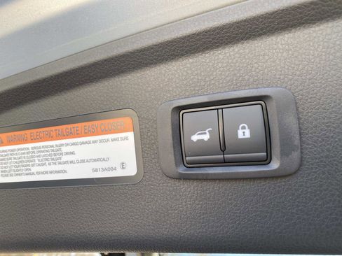 Used 2024 Mitsubishi Eclipse Cross SEL image 7