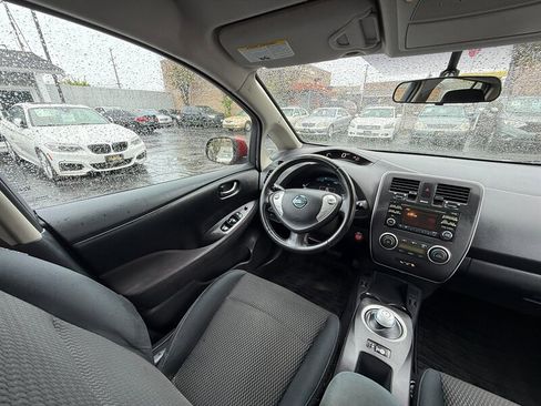 Used 2015 Nissan Leaf S w/ Charge Package image 15