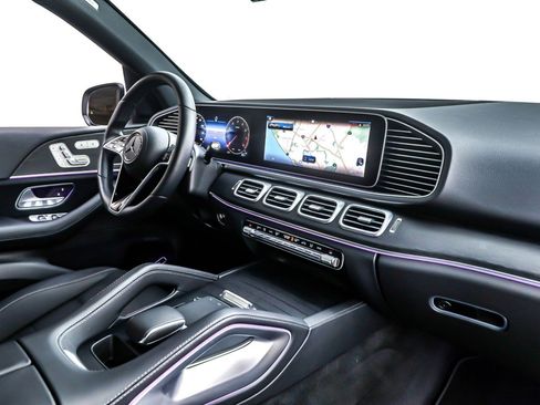 Certified 2025 Mercedes-Benz GLE 350 4MATIC image 18