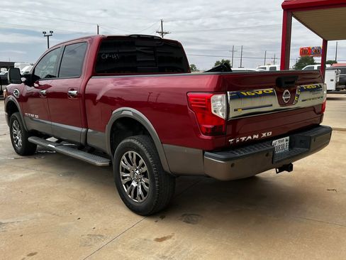 Used 2016 Nissan Titan Platinum Reserve RWD image 5