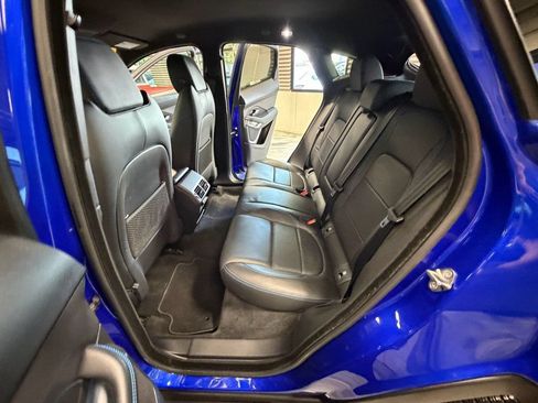 Used 2019 Jaguar E-PACE R-Dynamic SE AWD/4WD image 51