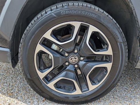 Used 2021 Toyota RAV4 Adventure image 9