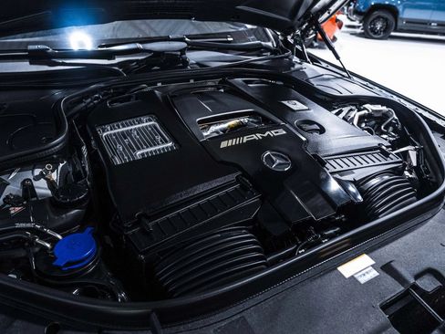 Used 2017 Mercedes-Benz S 63 AMG 4MATIC Sedan image 39