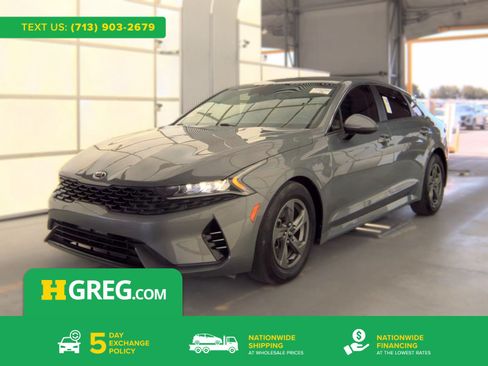 Used 2021 Kia K5 LXS FWD image 1