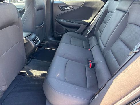Used 2023 Chevrolet Malibu LT FWD image 20