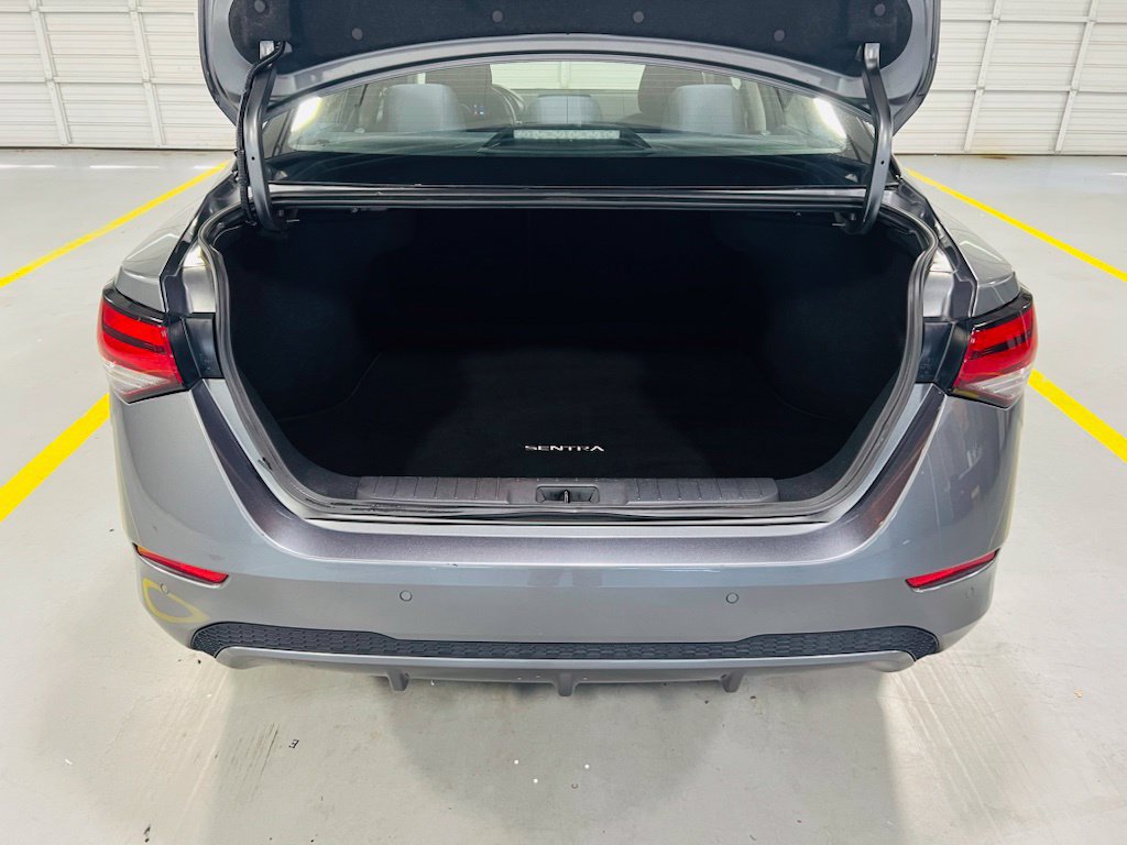 Used 2025 Nissan Sentra S FWD image 9