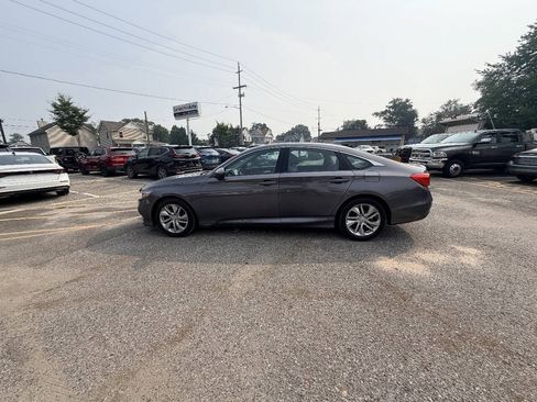 Used 2020 Honda Accord LX image 46