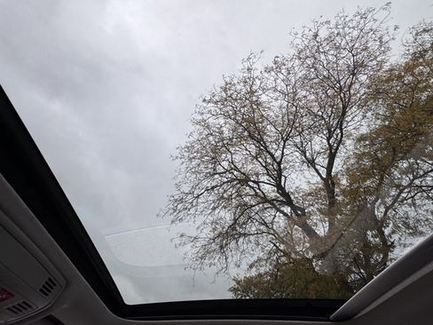 New 2025 Volkswagen Jetta SE image 26