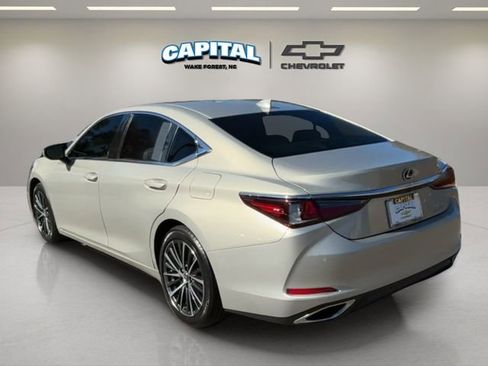 Used 2023 Lexus ES 350 w/ Premium Package image 3