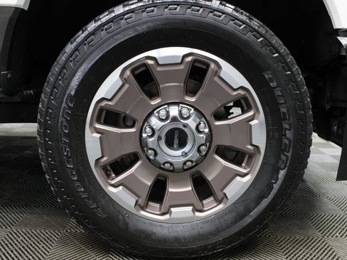 Used 2025 Ford F250 King Ranch AWD/4WD image 13