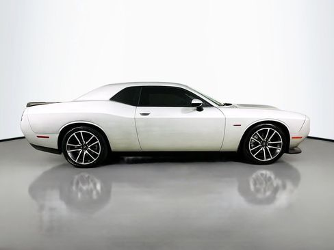 Used 2022 Dodge Challenger R/T w/ Plus Package RWD image 9