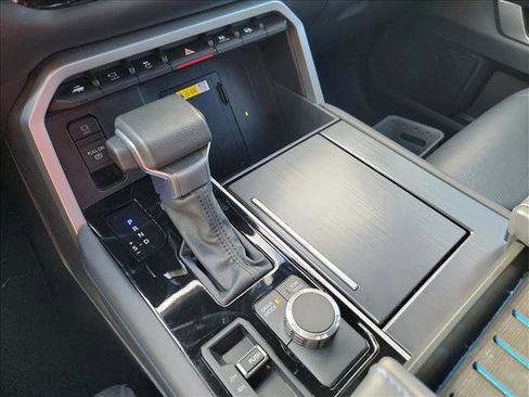 Used 2023 Toyota Tundra Platinum w/ Advanced Package AWD/4WD image 22