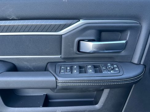 New 2026 RAM 3500 Big Horn AWD/4WD image 10