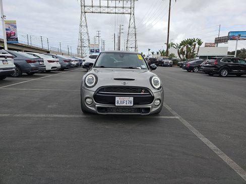 Used 2019 MINI Cooper S FWD image 2