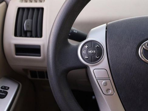 Used 2012 Toyota Prius V Two image 11