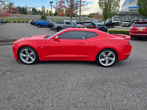 Certified 2020 Chevrolet Camaro SS image 3