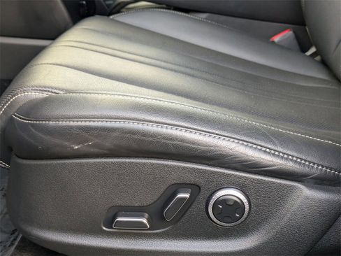 Used 2024 Genesis GV80 2.5T image 15