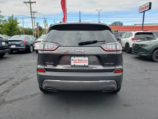 Used 2019 Jeep Cherokee Limited AWD/4WD image 4