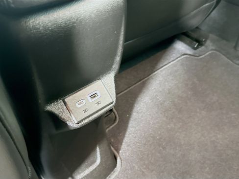 Used 2023 Chevrolet Bolt EUV Premier w/ Sun & Sound Package image 27