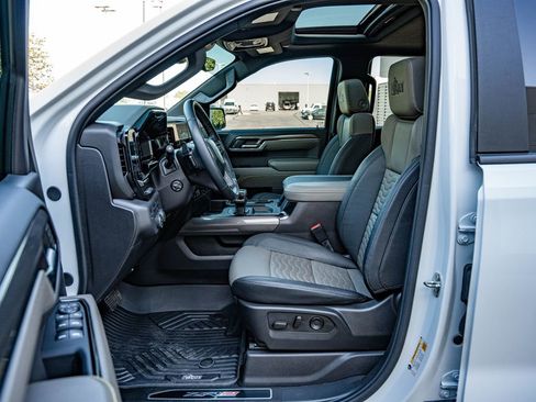 Used 2024 Chevrolet Silverado 1500 ZR2 w/ ZR2 Bison Edition AWD/4WD image 25