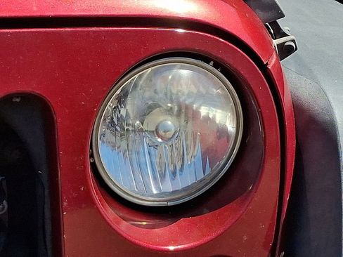 Used 2012 Jeep Wrangler Sport AWD/4WD image 4