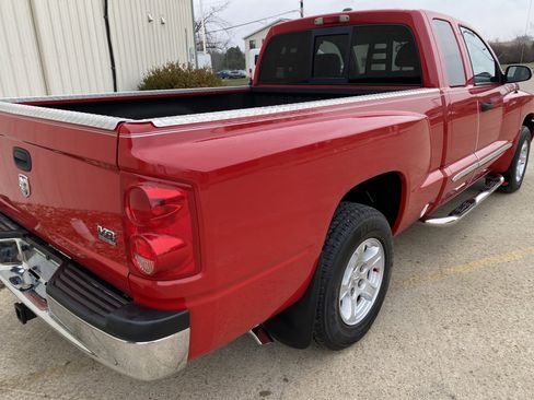 Used 2005 Dodge Dakota Laramie image 7