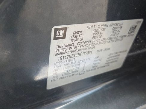 Used 2017 GMC Sierra 2500 Denali w/ Duramax Plus Package AWD/4WD image 4
