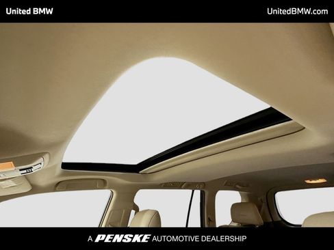 Used 2017 Lexus GX 460 image 12