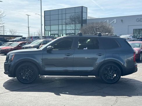 Used 2022 Kia Telluride SX w/ SX Prestige Package image 6
