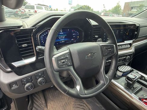 Used 2024 Chevrolet Silverado 1500 RST image 10