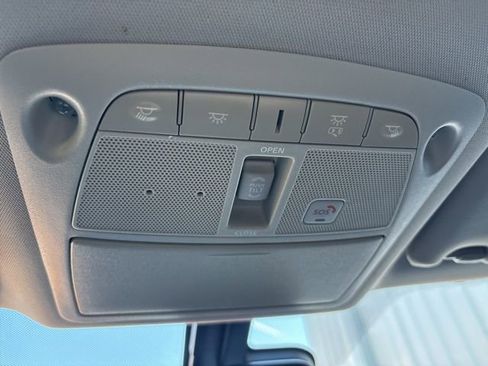 Used 2017 Nissan Maxima Platinum image 20