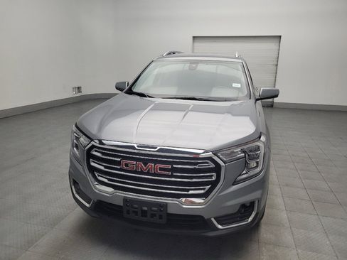 Used 2023 GMC Terrain SLT image 15