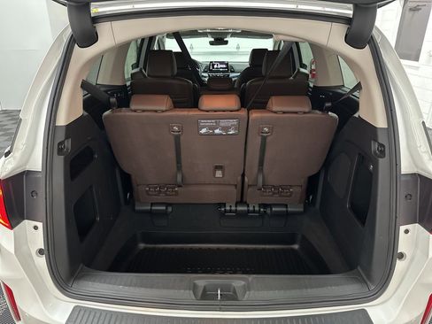 Used 2025 Honda Odyssey Touring image 43
