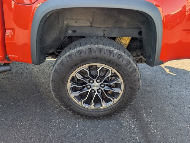 Used 2021 Chevrolet Colorado ZR2 AWD/4WD image 23