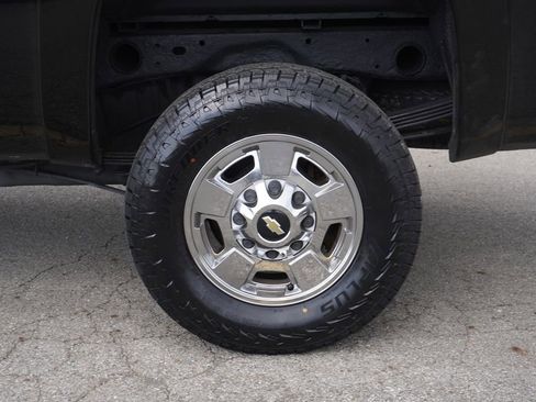 Used 2014 Chevrolet Silverado 2500 W/T w/ Snow Plow Prep Package AWD/4WD image 11