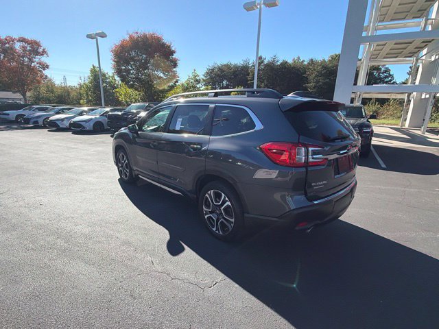 Used 2024 Subaru Ascent Limited w/ Technology Package AWD/4WD image 10