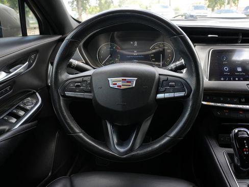 Certified 2023 Cadillac XT4 Sport FWD image 10