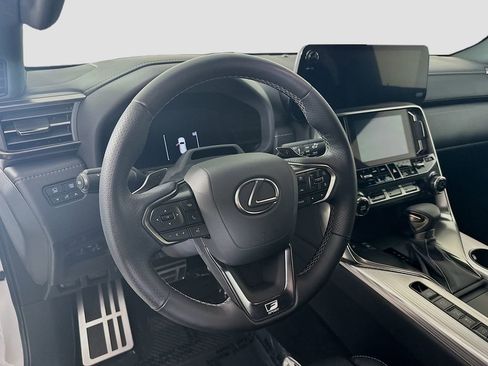 Used 2025 Lexus LX 600 F Sport w/ Accessory Package (Z1) image 12