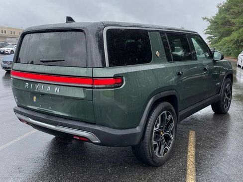Used 2025 Rivian R1S Adventure AWD/4WD image 6