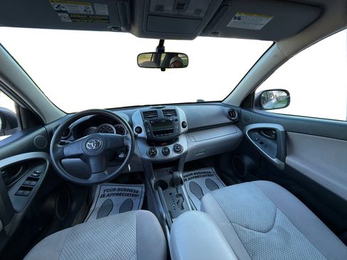 Used 2006 Toyota RAV4 4WD image 23