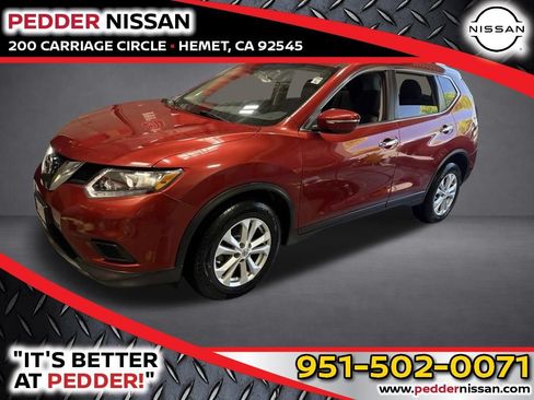 Used 2015 Nissan Rogue SV FWD image 1