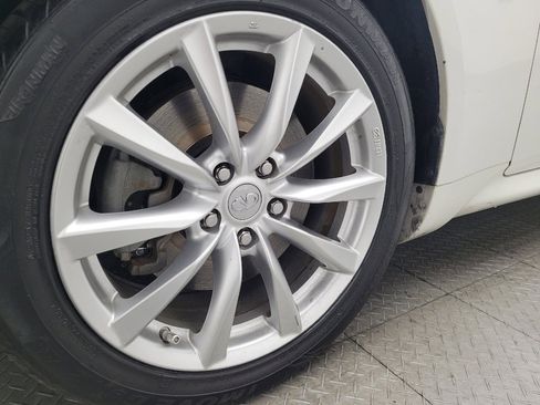 Used 2014 INFINITI Q60 Journey w/ Premium Package image 31