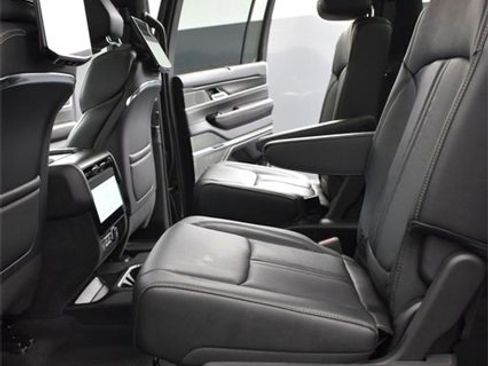 New 2026 Jeep Grand Wagoneer Summit image 10