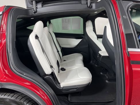 Used 2019 Tesla Model X Long Range image 13